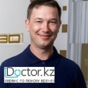 На фотографии изображён Стоматолог Вяткин Вячеслав Вениаминович