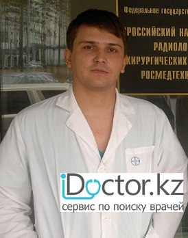 На фотографии изображён Рентгенолог Беседин Борис Владимирович