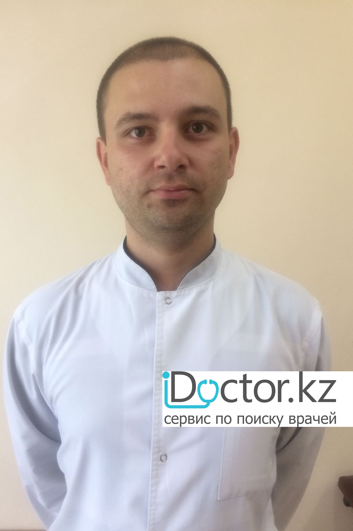На фотографии изображён Мушинский Дмитрий Алексеевич