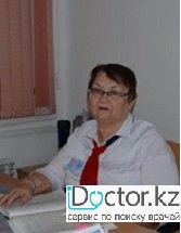 На фотографии изображён  Варочкина Лидия Ивановна