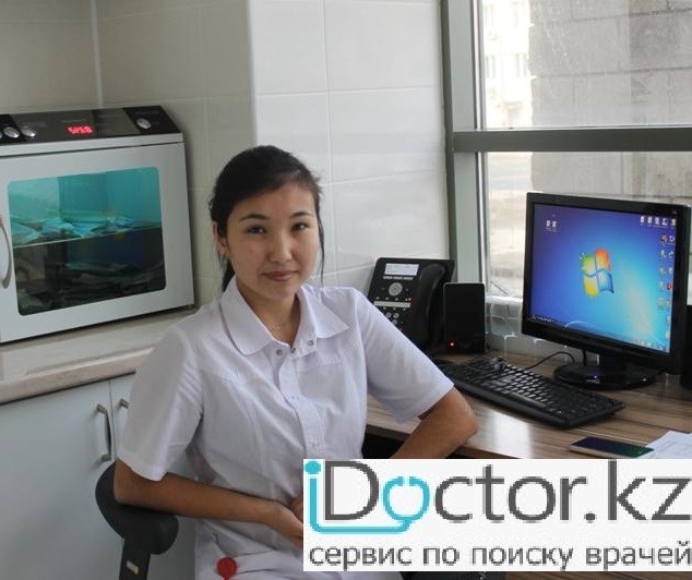 На фотографии изображён Стоматолог Хасанова Анар Рашкалиевна
