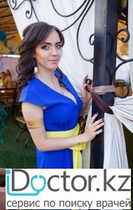 На фотографии изображён Психолог Алена Апполонова Семеновна