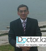 На фотографии изображён Терапевт Мунсызов Даулет Кайрллинович