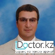 На фотографии изображён Гинеколог Буйненко Андрей Владимирович