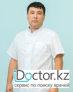 На фотографии изображён Стоматолог - имплантолог Муржанов Нурлыбек Маликакбарович