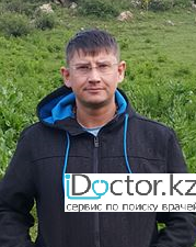 На фотографии изображён Анестезиолог Меренков Евгений Анатольевич