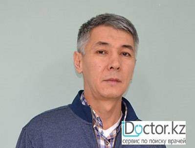 На фотографии изображён  Изтаев Ануарбек Куралбаевич