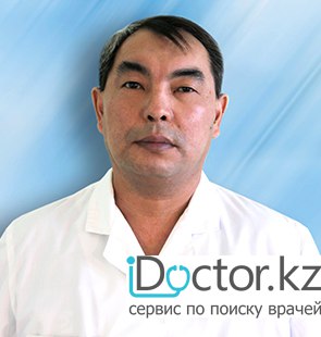 На фотографии изображён Анестезиолог Тулеубаев Ахан Кусаинович