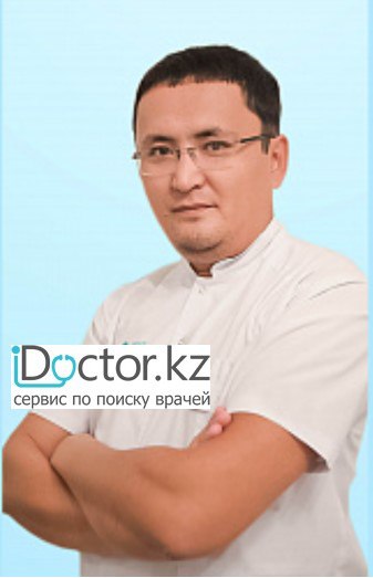 На фотографии изображён  Бегахметов Медет Кабдрахманович