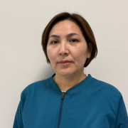 На фотографии изображён Узист Козыбаева Жанат Кабыловна