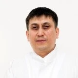 На фотографии изображён Уролог Алиев Азамат Каиргельдинович