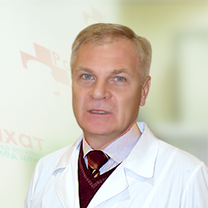 На фотографии изображён  Литош Владимир Егорович