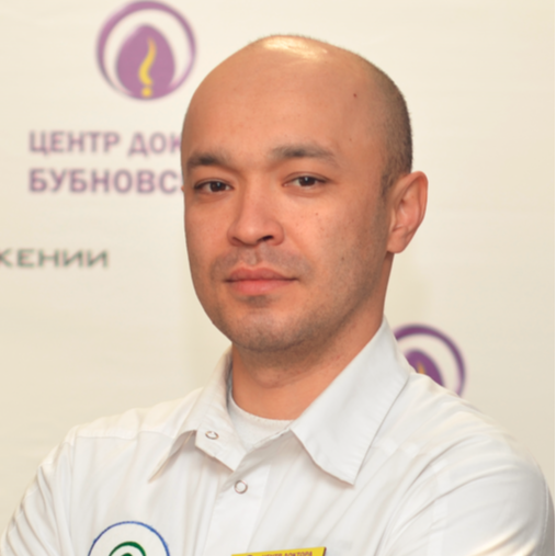 На фотографии изображён Андролог Шерханов Равиль Таирханович