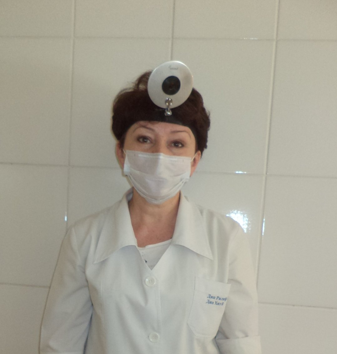 На фотографии изображён ЛОР (отоларинголог) Гольдерберг Наталья Ильинична