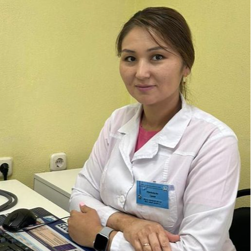 Суретте  ИРАЛЫҚЫЗЫ Сания