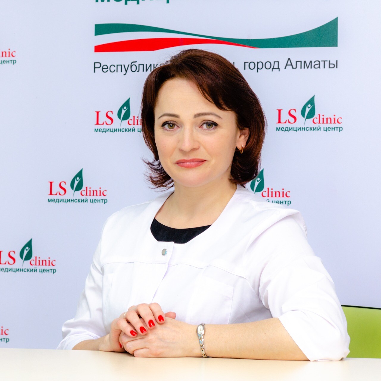 Суретте Логопед Вакуленко Оксана Владимировна