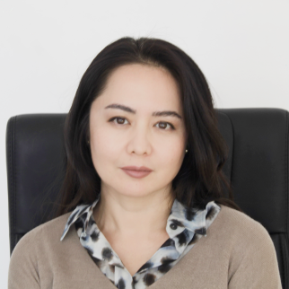 На фотографии изображён  Таскарина Жанат Жумашевна