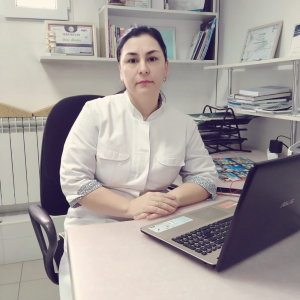 Әдемі трусиктер бейнеленген HD порно