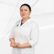 На фотографии изображён Узист Медетбекова Дана Баглановна