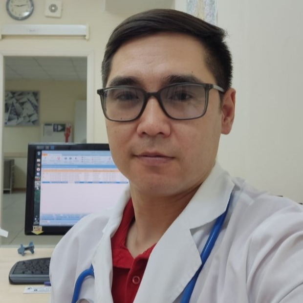 Суретте  Урманов Ермек Баурджанович