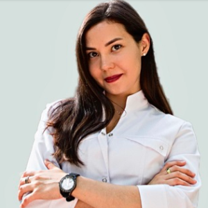 Мини юбкадағы үлкен бөкселер секс фф