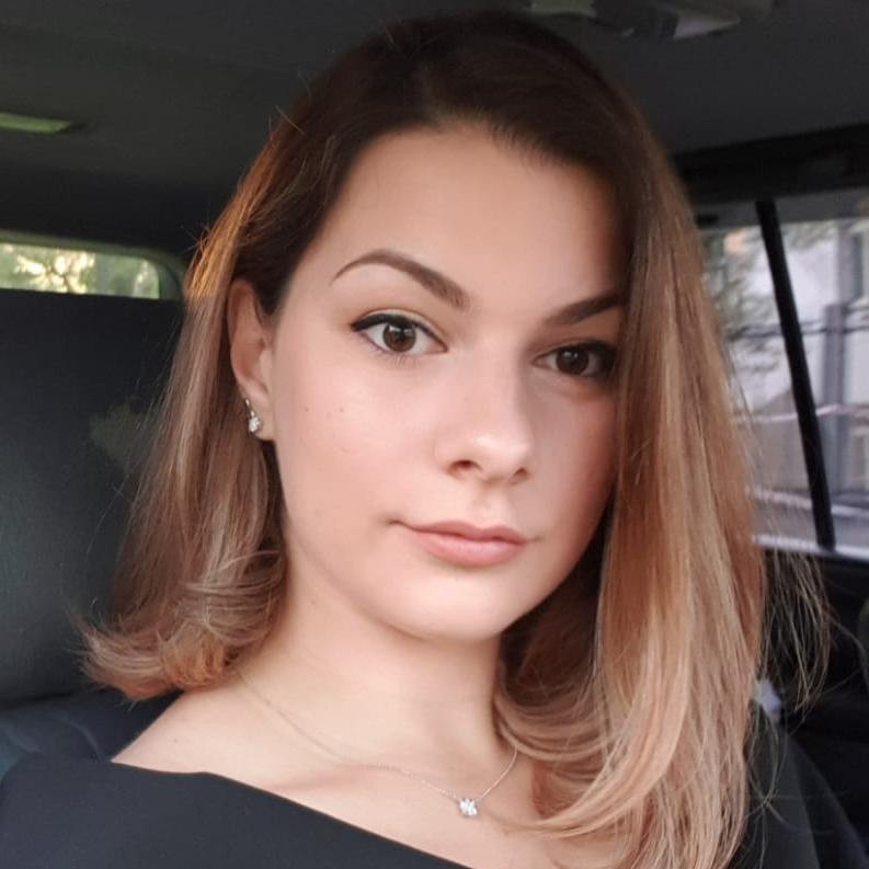 Суретте Психолог Гребенникова Ирина Олеговна
