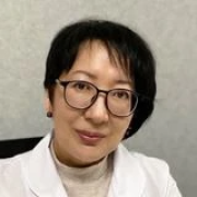 На фотографии изображён Педиатр Абдрахманова Айгуль Кайркеновна