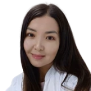 На фотографии изображён Узист Жалмаханбетова Маржан Советияровна