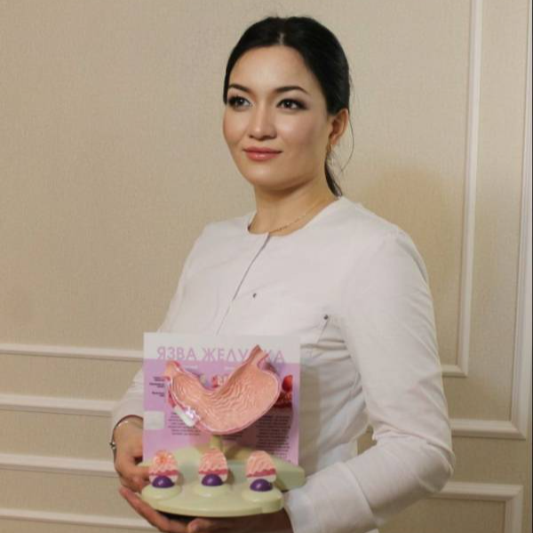 На фотографии изображён Гастроэнтеролог Куттыкожаева Салтанат Амантаевна