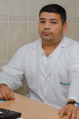 Суретте Уролог Сайдазов Джамрат Уматаевич