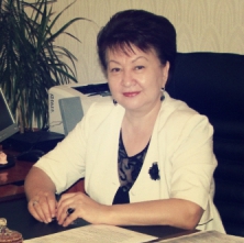 На фотографии изображён ВОП (врач общей практики) Ажгулова Кашура Мухтаровна