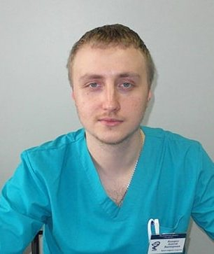На фотографии изображён Андролог Комаров Алексей Викторович