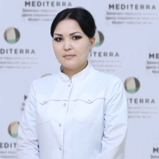 Суретте Анестезиолог Увалиева Сабина Маратовна