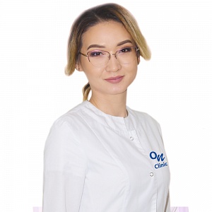 На фотографии изображён Биржанова Айнагуль Нурлановна