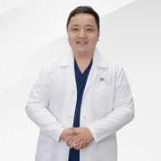 Суретте Хирург Берденов Аманбек Ауелханович