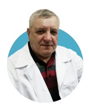 На фотографии изображён Нейрохирург Терентенко Виктор Васильевич