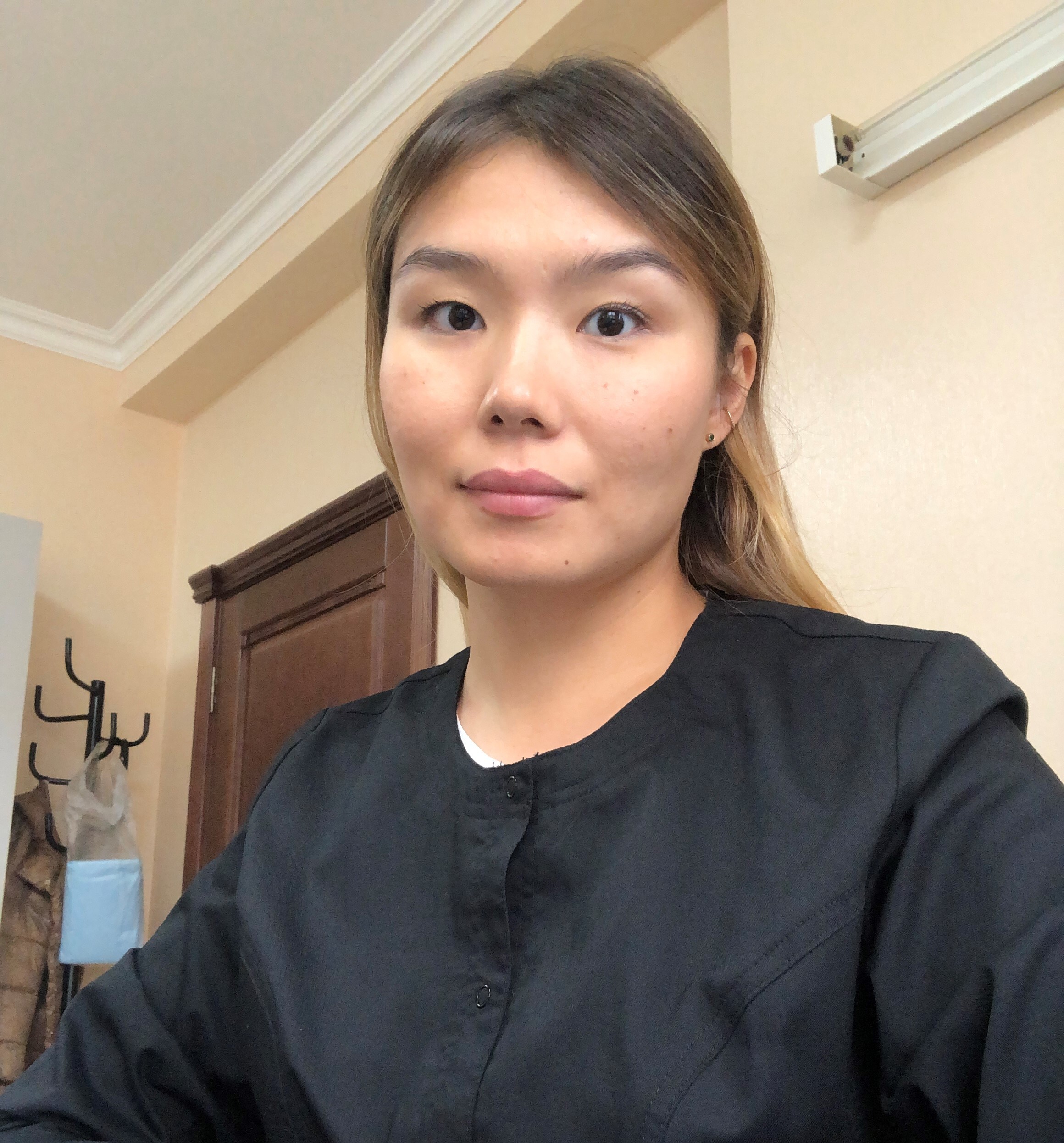 На фотографии изображён  Рахимжанова Асель Сейпуловна