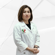 На фотографии изображён Педиатр Нуритдинова Малика Мадаликизи