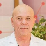 Суретте Хирург Серикбаев Асылбек Зейнепович