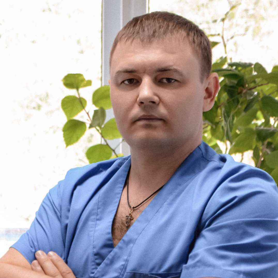 На фотографии изображён Массажист Батухтин Сергей Владимирович