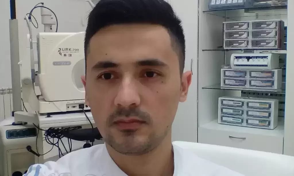 На фотографии изображён Базаров Шавкатджон Ахмаджонович