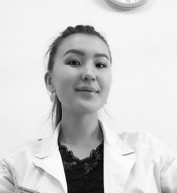 Суретте  Дүсіпбекова Арайлым Дүсіпбековна