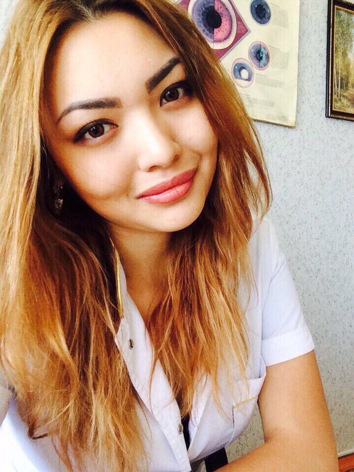 На фотографии изображён  Иманалиева Айнура