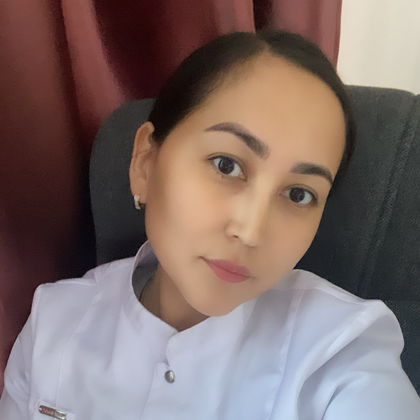 Суретте Педиатр Сарбасова Анар Сериковна