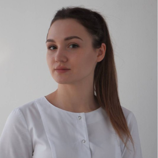 На фотографии изображён Косметолог Кислякова Олеся Зигмундовна