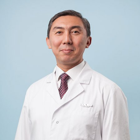 На фотографии изображён Узист Саринов Ермек Газизович