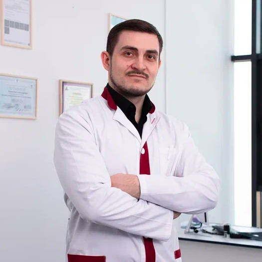 На фотографии изображён Реабилитолог Жульев Иван Александрович