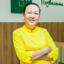 На фотографии изображён Стоматолог-терапевт Нусупова Кулимхан Нурхайдаровна
