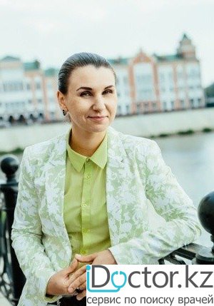 На фотографии изображён  Гущина Татьяна Сергеевна