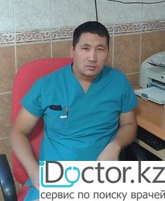 На фотографии изображён Хирург Серикжан Нуржанов Ботабекович
